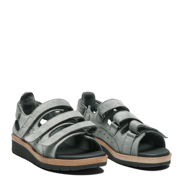 Women´s sandal with velcro straps adjustable heel counter