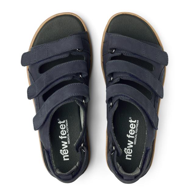 Women´s sandal with velcro straps adjustable heel counter