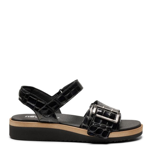 Women's sandal with adjustable velcro strap and buckle