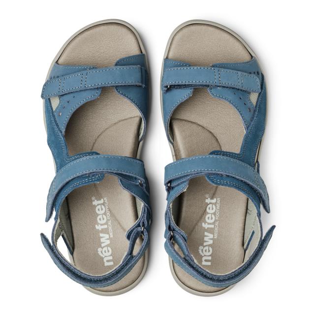 Women´s sandal with two velcro and adjustable heelstrap