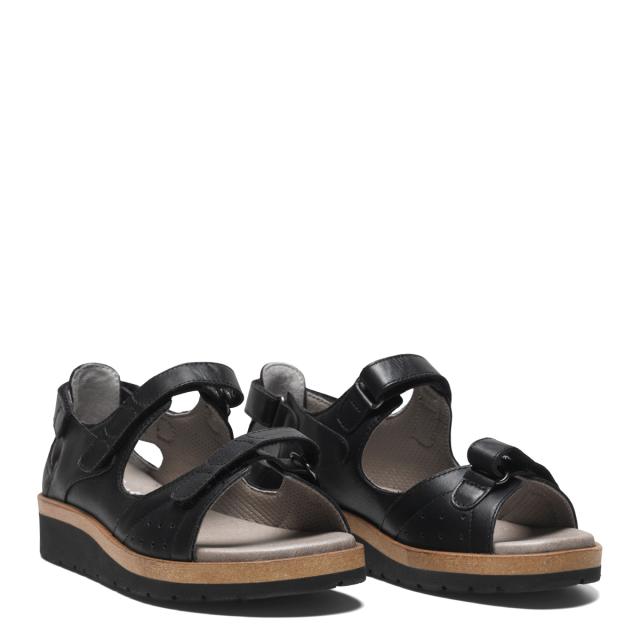 Women´s sandal with two adjustable velcro straps and half-open heel cap