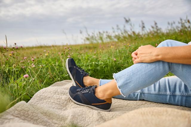 Women´s sneaker with elastic lace