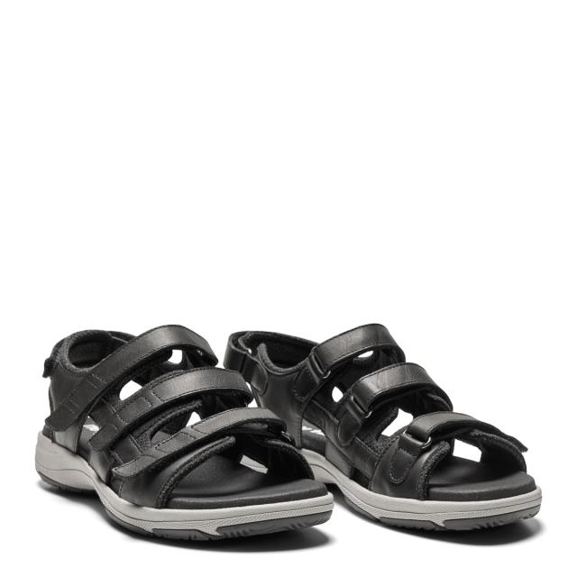 Sporty women´s sandal with adjustable heel strap and velcro straps for regulation