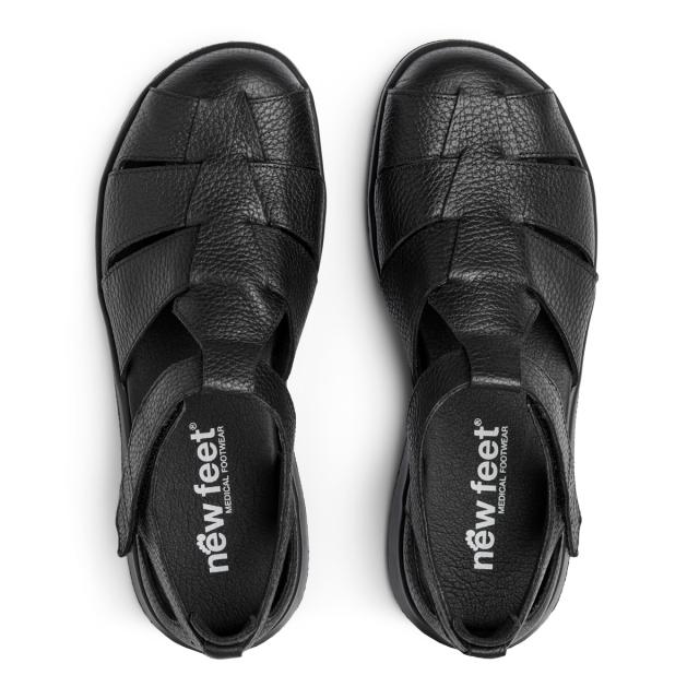 Closed-toe sandal with semi-open healcap