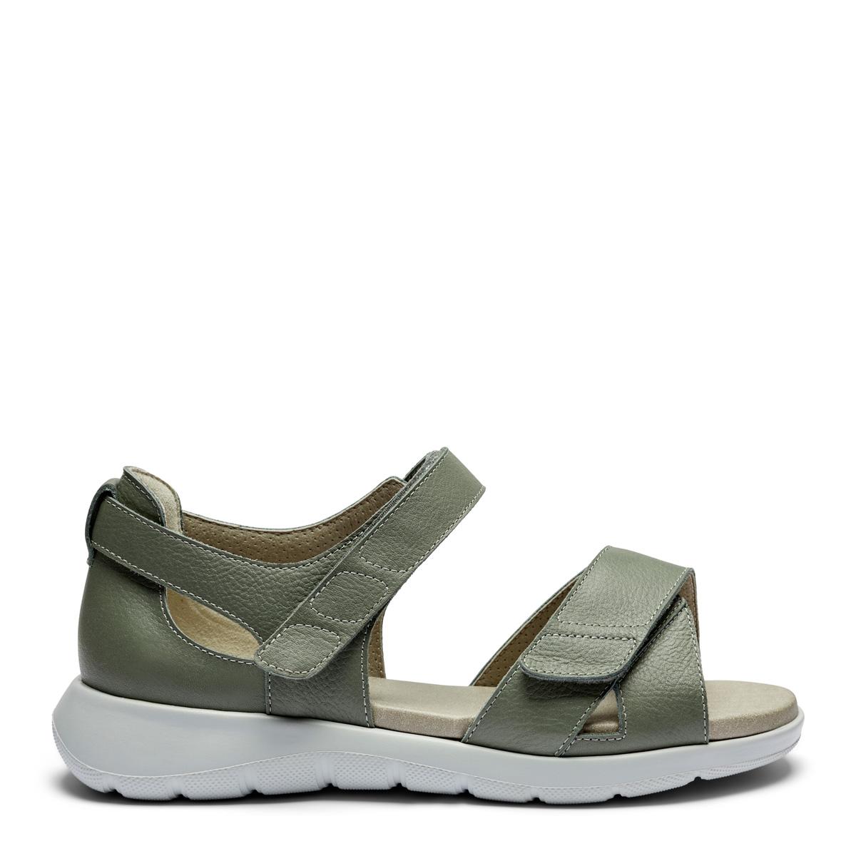 Women´s' sandal with a closed toe and two velcro straps